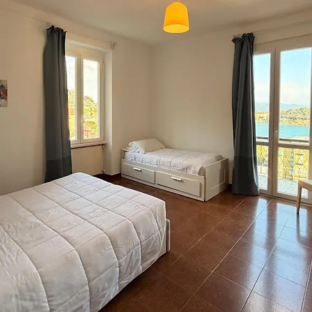 Terrazza Portovenere شقة لو جراتزي