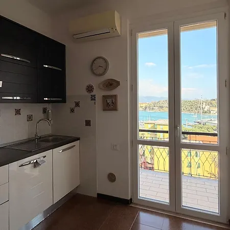 شقة Terrazza Portovenere لو جراتزي